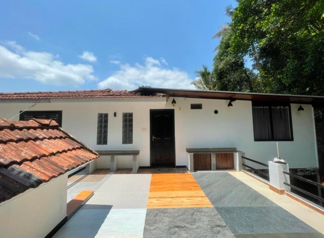 Tjmaryland Villa Pinangode Exterior photo